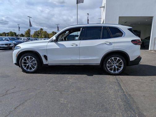 2026 BMW X5 PHEV xDrive50e