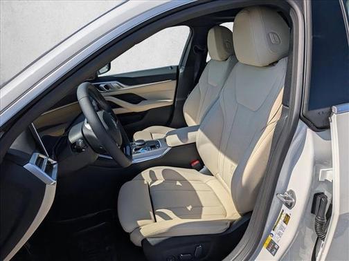 Mineral White Metallic 2026 BMW i4 Gran Coupe xDrive40