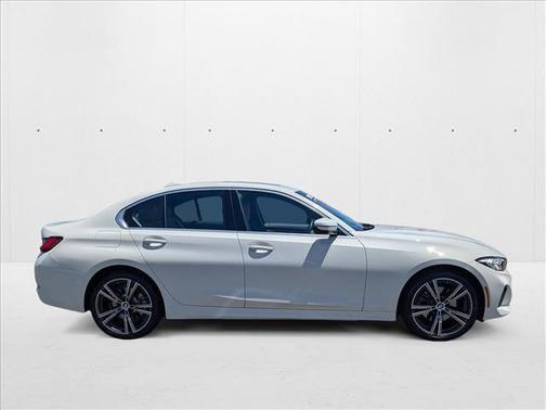 2024 BMW 330 i