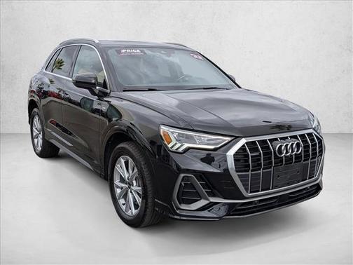2022 Audi Q3 45 S line Premium Plus