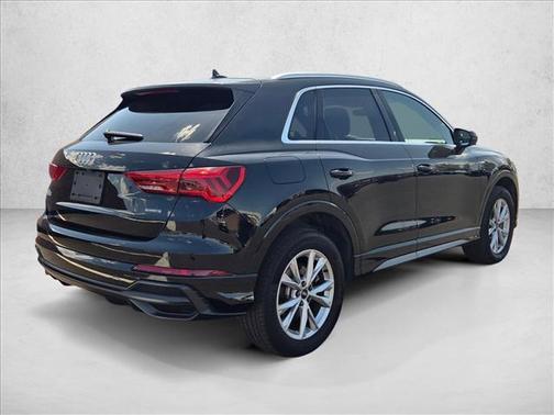 2022 Audi Q3 45 S line Premium Plus