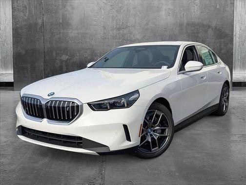 2025 BMW i5 eDrive40