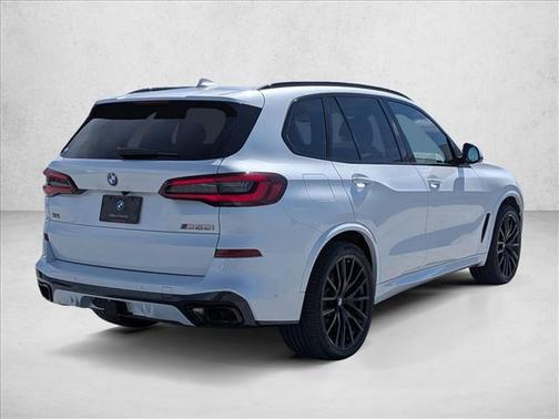 Mineral White Metallic 2023 BMW X5 M50i