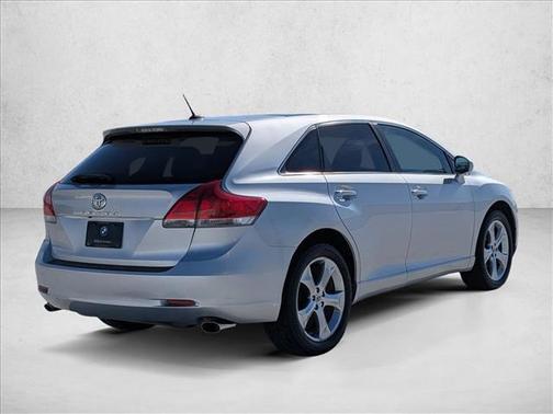 Classic Silver Metallic 2009 Toyota Venza Base