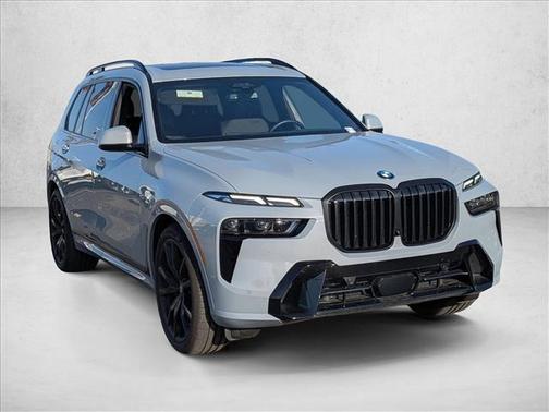 2025 BMW X7 xDrive40i