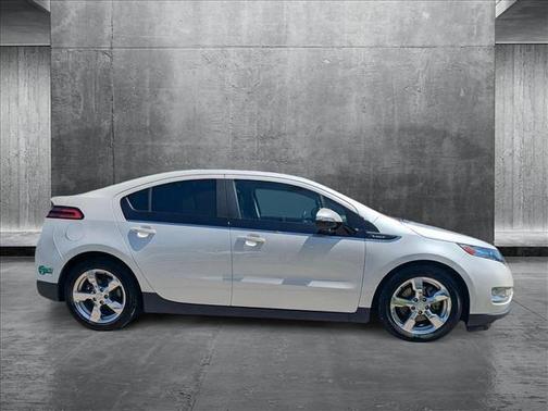 2013 Chevrolet Volt Base