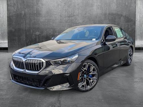 2025 BMW i5 eDrive40