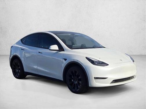 2023 Tesla Model Y Long Range Dual Motor All-Wheel Drive