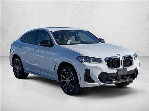 2025 BMW X4 M40i