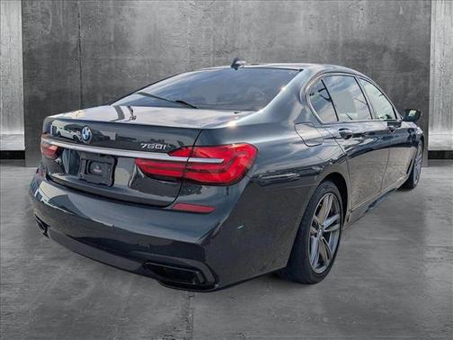 2016 BMW 750 I