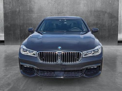 2016 BMW 750 I