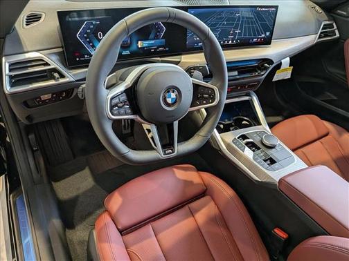 2025 BMW 230 i