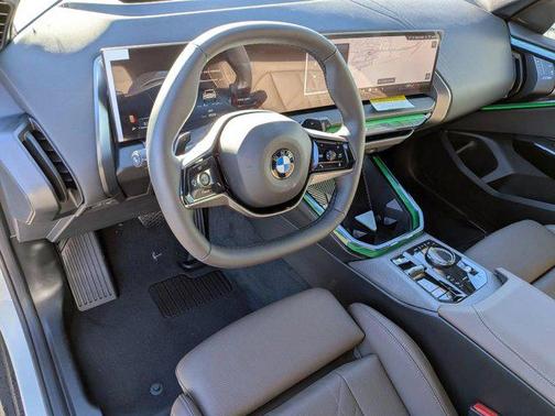 Mineral White Metallic 2026 BMW X3 30 xDrive