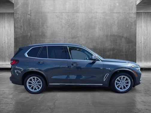 2022 BMW X5 PHEV xDrive45e