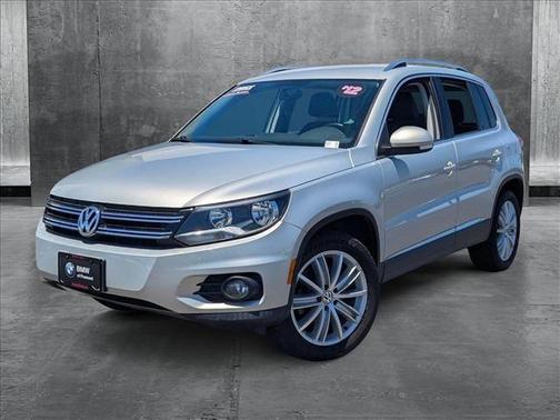 2012 Volkswagen Tiguan SE