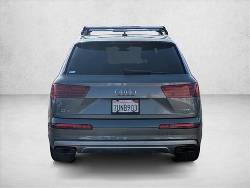 2017 Audi Q7 3.0T Prestige