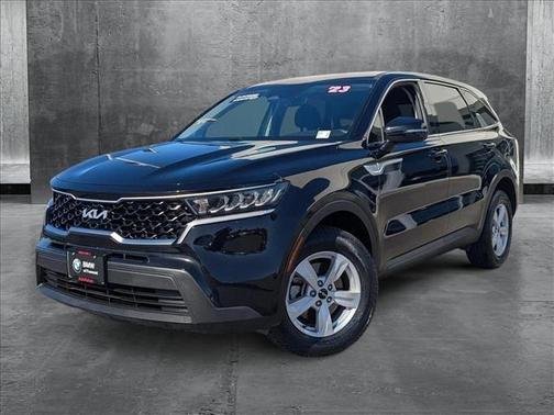 2023 Kia Sorento LX
