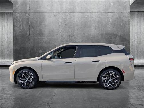 2026 BMW iX xDrive60