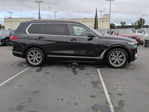 2020 BMW X7 xDrive40i