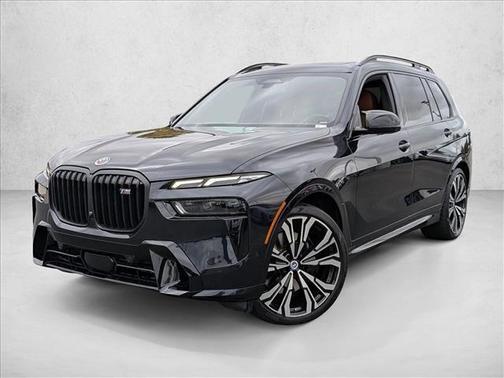 2023 BMW X7 M60i