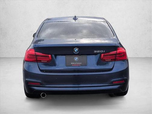 2018 BMW 320 i