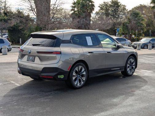 2023 BMW iX xDrive50