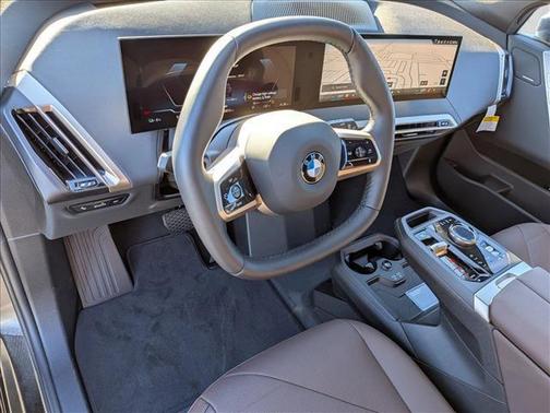 2026 BMW iX xDrive60