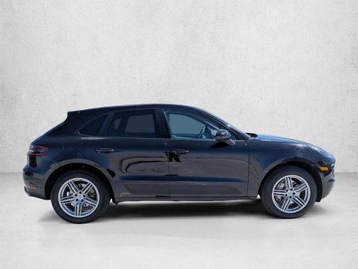 Agate Gray Metallic 2015 Porsche Macan Macan S