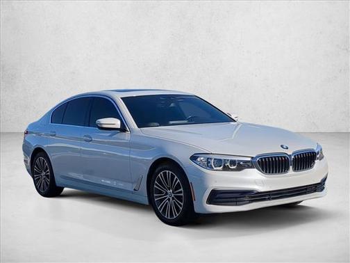 2019 BMW 530 530i