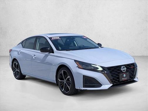 Gray Sky Pearl 2023 Nissan Altima SR FWD