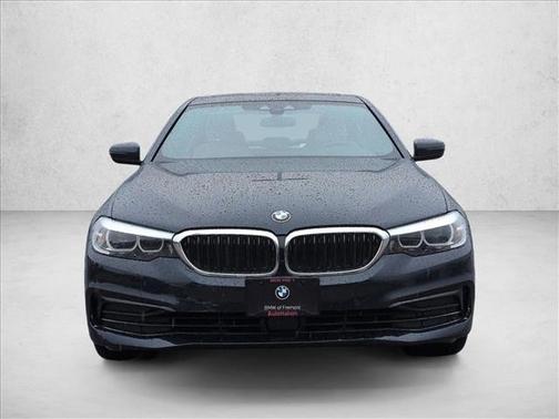 2019 BMW 530 530i