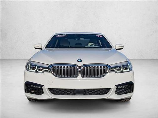 2019 BMW 530e xDrive iPerformance