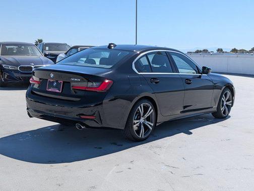 2021 BMW 330 330i