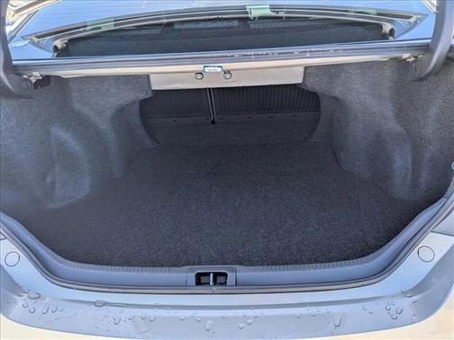 Creme Brulee Mica 2016 Toyota Camry SE