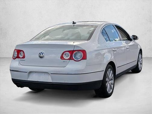2010 Volkswagen Passat Komfort
