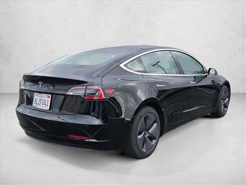 2019 Tesla Model 3 Mid Range