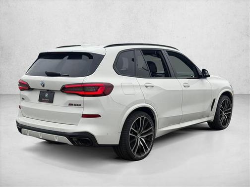 2023 BMW X5 M50i