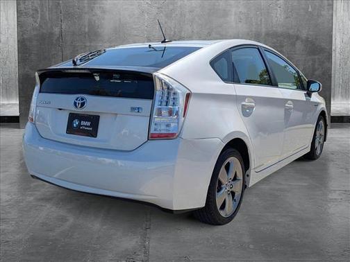 2010 Toyota Prius V