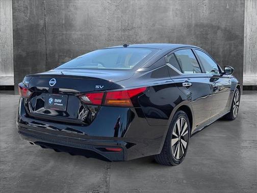 2022 Nissan Altima 2.5 SV