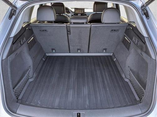 2022 Audi Q5 40 Premium Plus