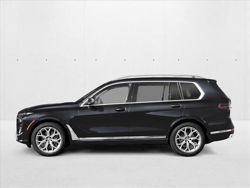 2025 BMW X7 M60i