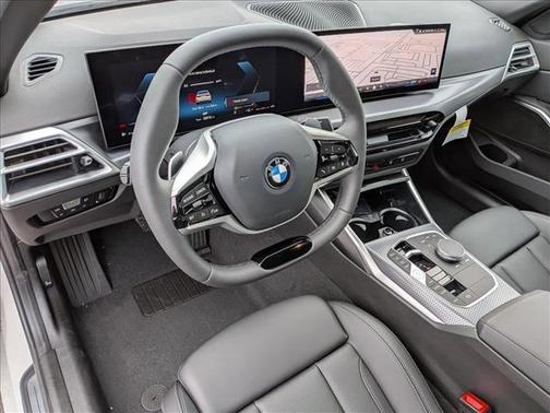Mineral White Metallic 2025 BMW 330 330i