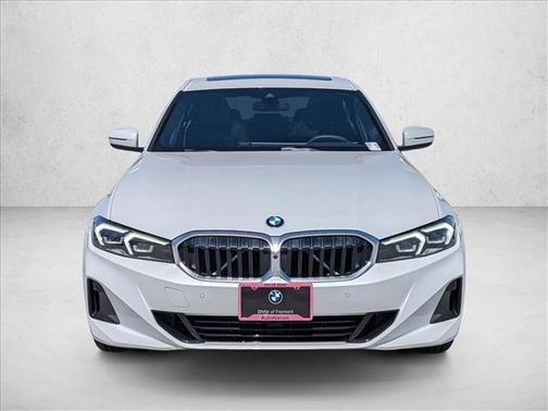 Mineral White Metallic 2025 BMW 330 330i