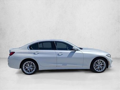 Mineral White Metallic 2025 BMW 330 330i
