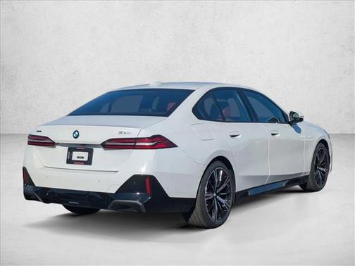 2025 BMW 530 i xDrive