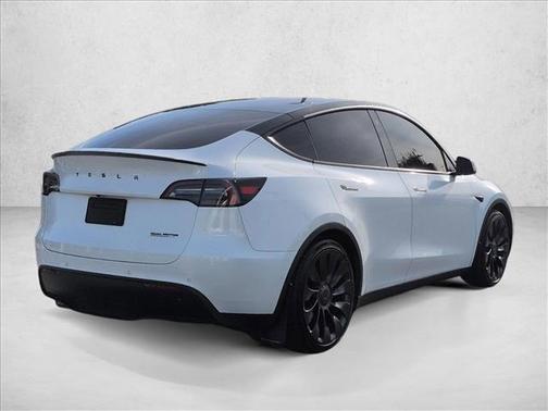2022 Tesla Model Y Performance Dual Motor All-Wheel Drive