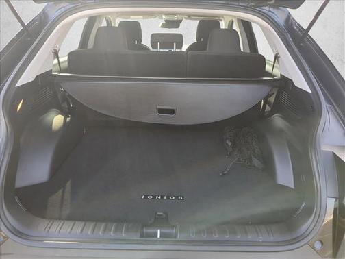 2022 Hyundai IONIQ 5 SE