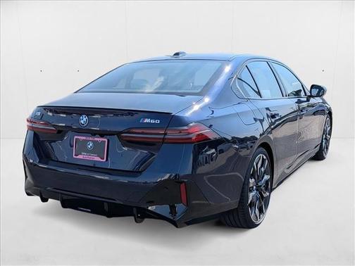 2025 BMW i5 M60