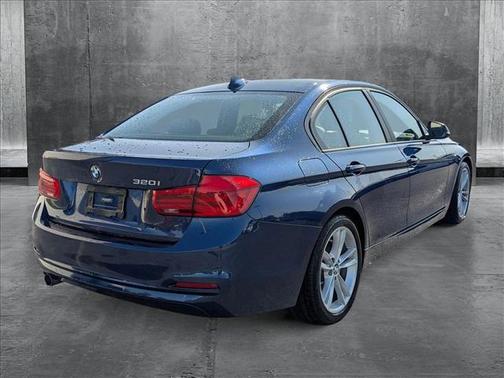 2017 BMW 320 i