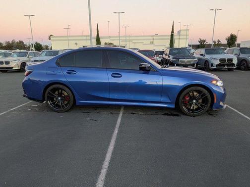 2023 BMW M340 i xDrive